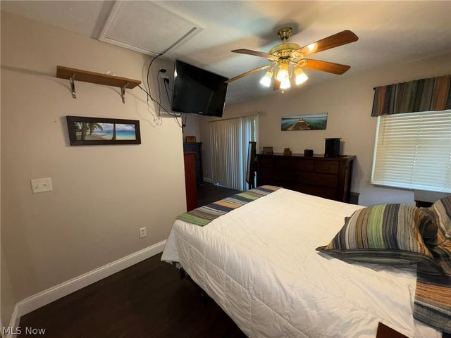12096 Baumhart Road, Amherst, OH 44001