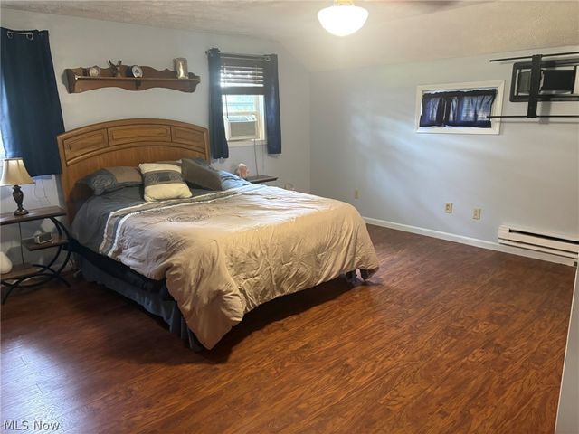 12096 Baumhart Road, Amherst, OH 44001