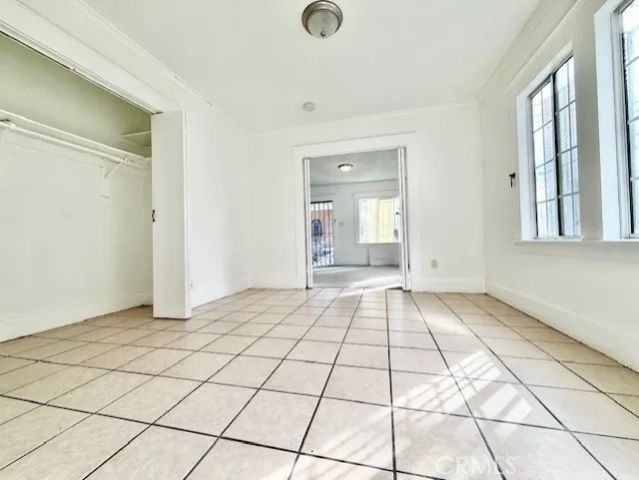 2411 Griffith Avenue, Los Angeles, CA 90011