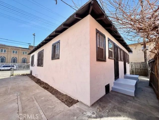 2411 Griffith Avenue, Los Angeles, CA 90011
