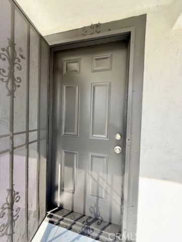 2411 Griffith Avenue, Los Angeles, CA 90011