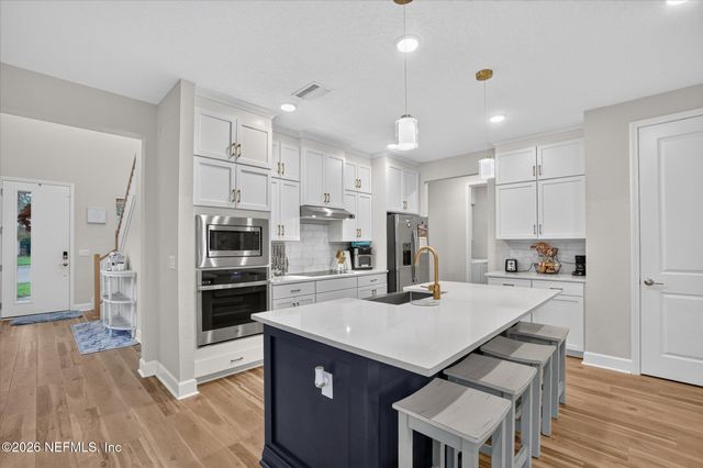 11209 STRATEGY Court, Jacksonville, FL 32256