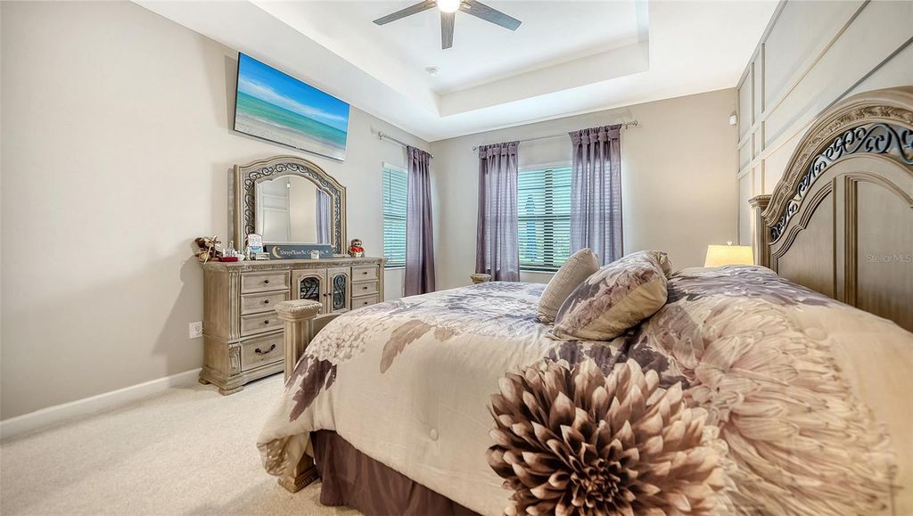 Image 21 of property listing at 4915 SPARKLING SEA LANE, Bradenton, FL 34211
