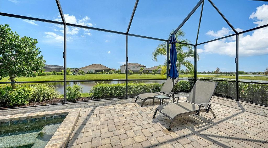 Image 48 of property listing at 4915 SPARKLING SEA LANE, Bradenton, FL 34211