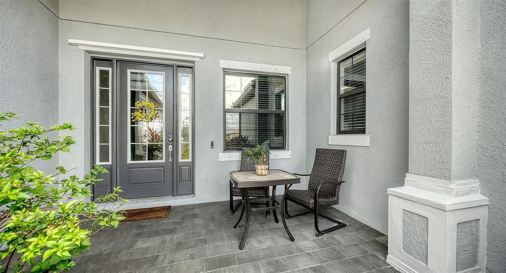 Image 7 of property listing at 4915 SPARKLING SEA LANE, Bradenton, FL 34211