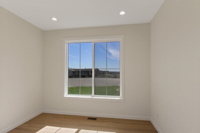 16994 N Morton Ln, Colbert, WA 99005