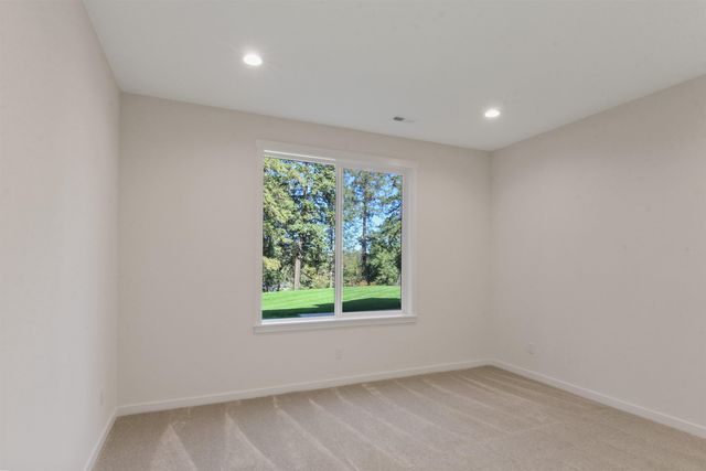 16994 N Morton Ln, Colbert, WA 99005