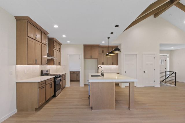 16994 N Morton Ln, Colbert, WA 99005
