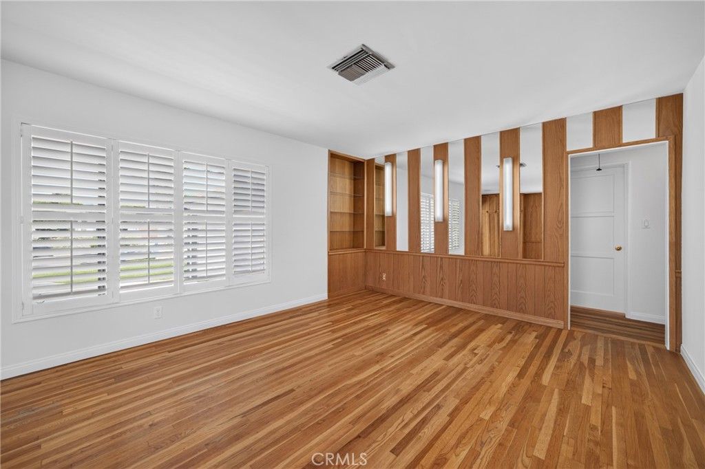 17640 Kittridge Street, Lake Balboa, CA 91406 — photo 5