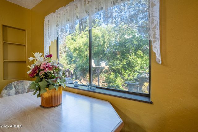 18870 E Mechling Drive, Black Canyon City, AZ 85324