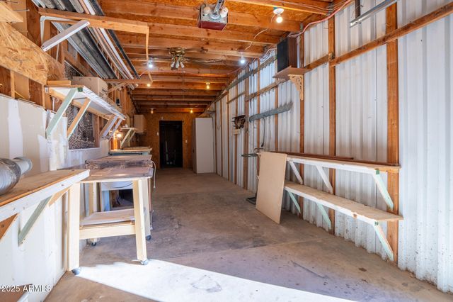 18870 E Mechling Drive, Black Canyon City, AZ 85324