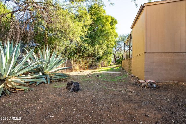 18870 E Mechling Drive, Black Canyon City, AZ 85324