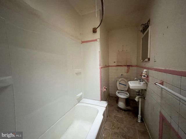 4257 N DARIEN ST, Philadelphia, PA 19140