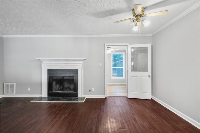 1887 Mcelvaney Lane, Lawrenceville, GA 30044