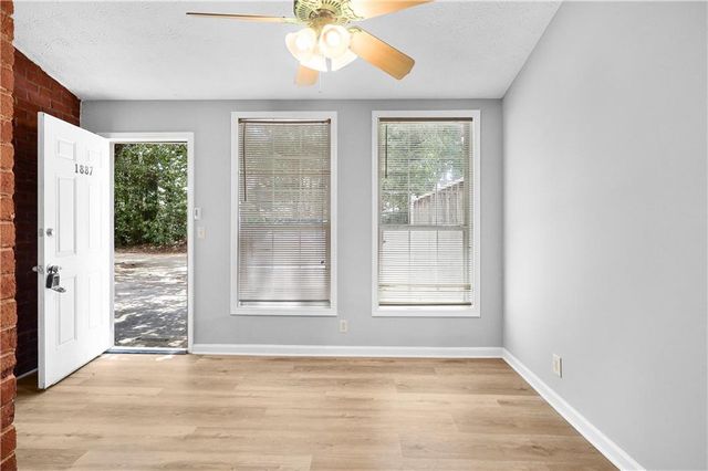 1887 Mcelvaney Lane, Lawrenceville, GA 30044
