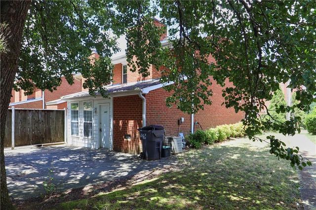 1887 Mcelvaney Lane, Lawrenceville, GA 30044