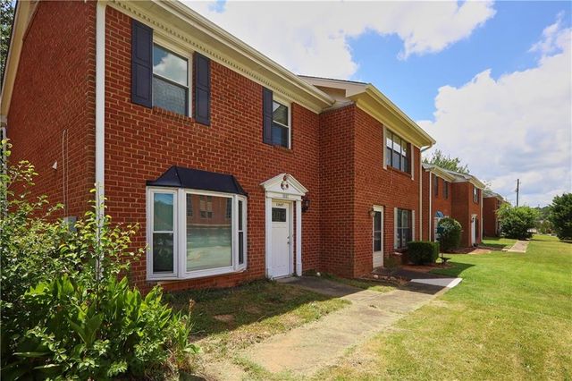 1887 Mcelvaney Lane, Lawrenceville, GA 30044