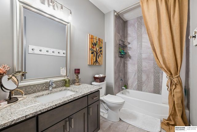 6833 Wildrye Road, Lincoln, NE 68521