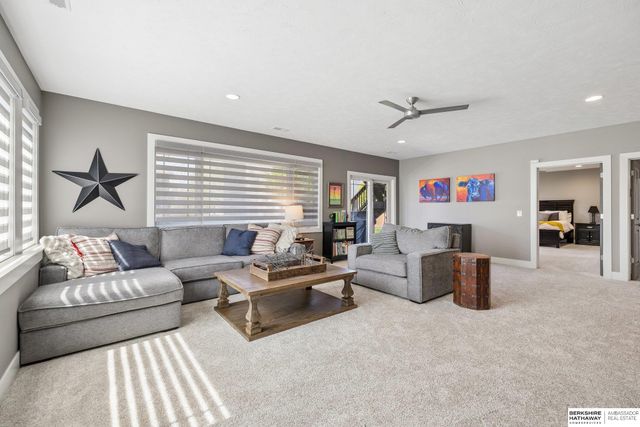 6833 Wildrye Road, Lincoln, NE 68521