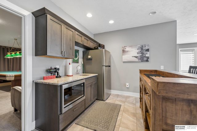 6833 Wildrye Road, Lincoln, NE 68521