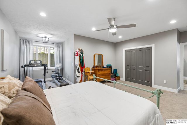 6833 Wildrye Road, Lincoln, NE 68521