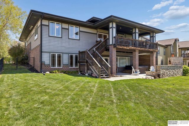 6833 Wildrye Road, Lincoln, NE 68521