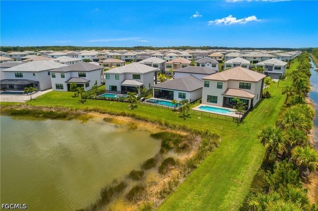 12733 Caballo CT, Estero, FL 33928