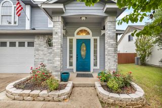 807 Eaglecreek DR, Leander, TX 78641