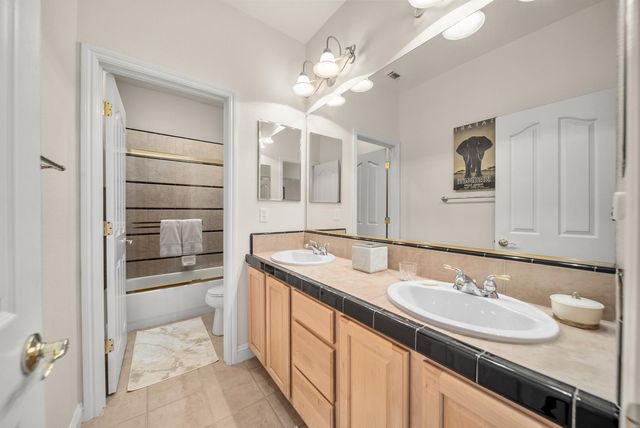 1420 Kilreny Ct, Folsom, CA 95630