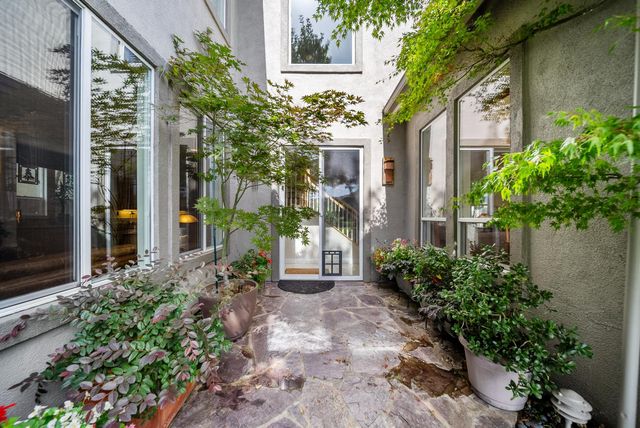 1420 Kilreny Ct, Folsom, CA 95630
