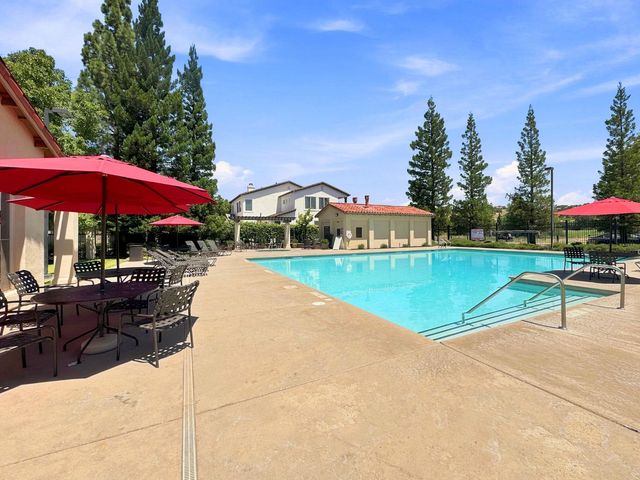 1420 Kilreny Ct, Folsom, CA 95630