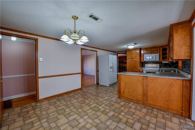 5101 Applewood, Northport, AL 35473