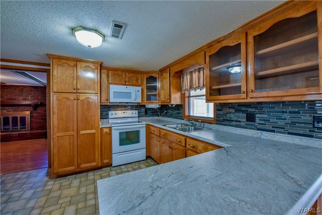 5101 Applewood, Northport, AL 35473