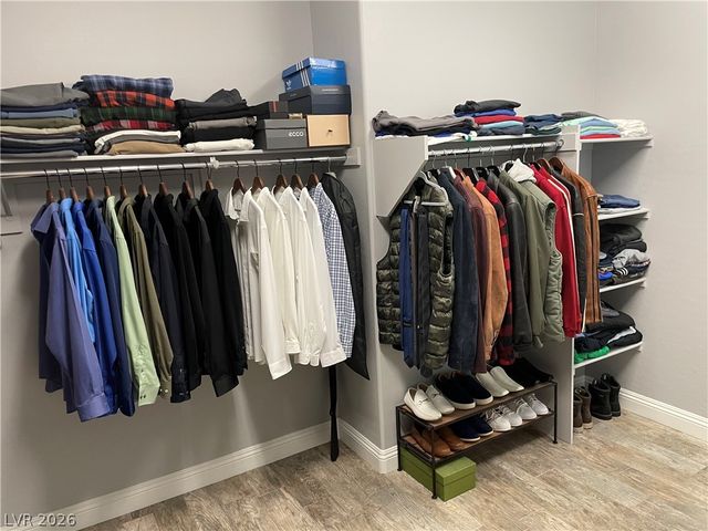 9544 Wild Valley Avenue, Las Vegas, NV 89148