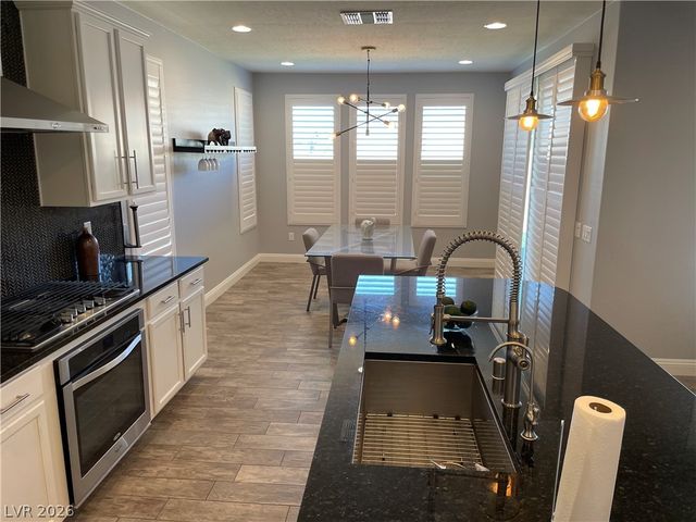 9544 Wild Valley Avenue, Las Vegas, NV 89148