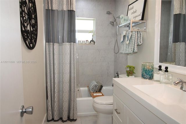 1511 Alfred Drive, Boynton Beach, FL 33426