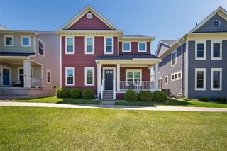 5547 Flagstone Way, West Des Moines, IA 50266