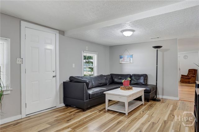 560 Mendel Avenue, Savannah, GA 31406