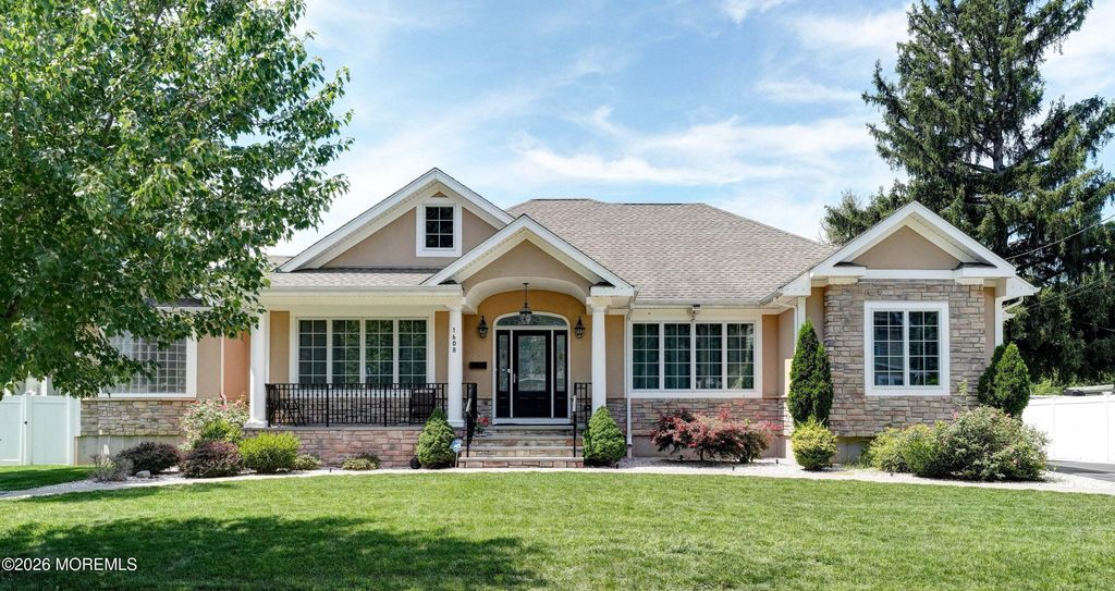 1608 Chestnut Street, South Plainfield, NJ 07080