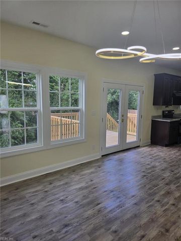3819 Pretty Lake AVE, Norfolk, VA 23518