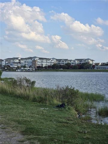 3819 Pretty Lake AVE, Norfolk, VA 23518