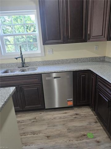 3819 Pretty Lake AVE, Norfolk, VA 23518