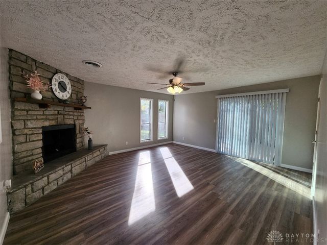 20 Ramona Drive, Fairborn, OH 45324