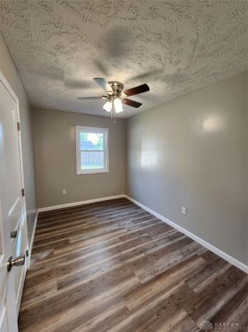 20 Ramona Drive, Fairborn, OH 45324