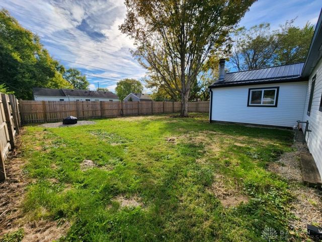 20 Ramona Drive, Fairborn, OH 45324