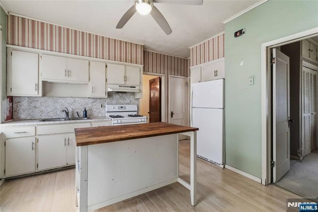 165-167 Dundee Avenue, Paterson, NJ 07503