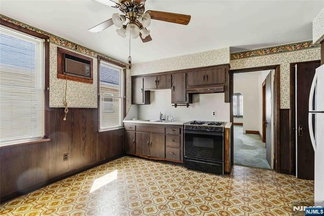 165-167 Dundee Avenue, Paterson, NJ 07503