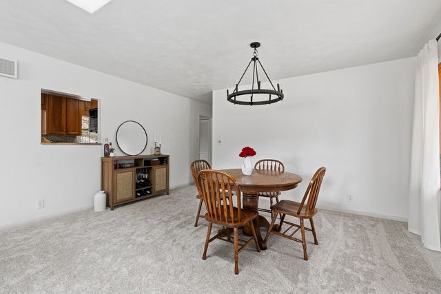 1700 46th Street, Moline, IL 61265