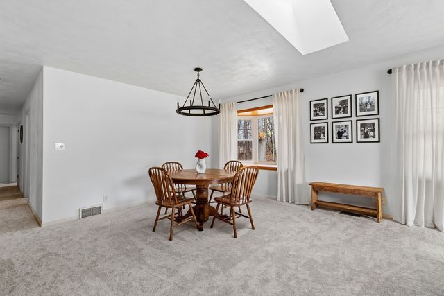 1700 46th Street, Moline, IL 61265