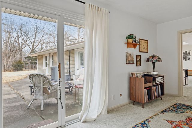 1700 46th Street, Moline, IL 61265